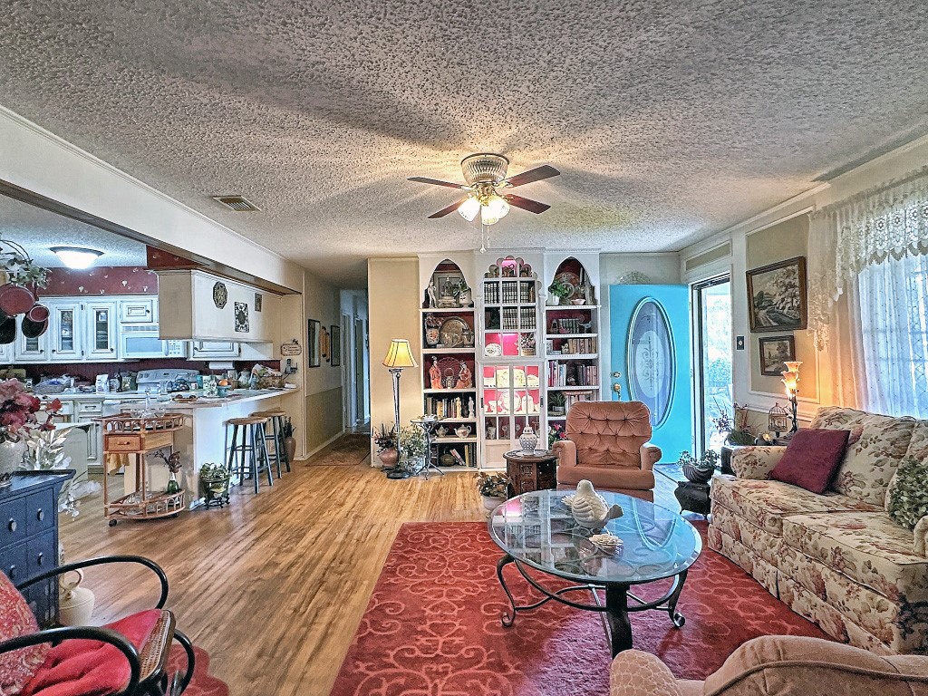 2307 Crystal Drive Athens TX 75751