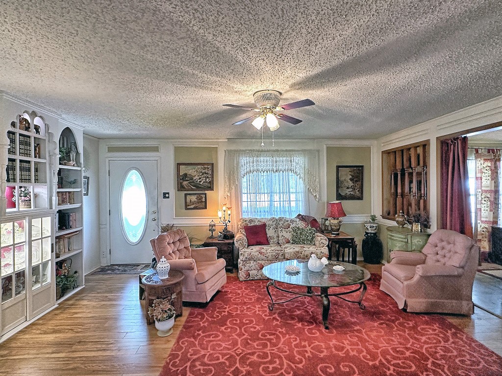 2307 Crystal Drive Athens TX 75751