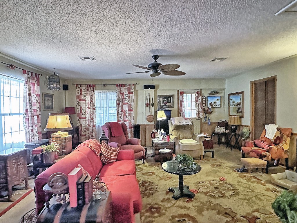 2307 Crystal Drive Athens TX 75751