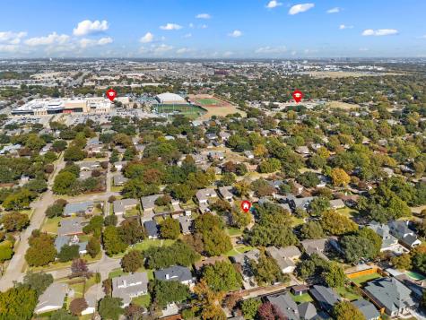 1322 Apache Drive Richardson TX 75080