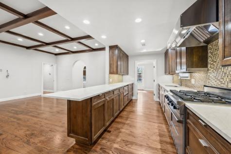 1322 Apache Drive Richardson TX 75080