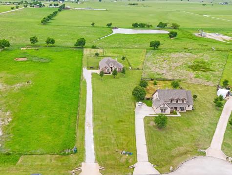 111 Petes Court Ponder TX 76259