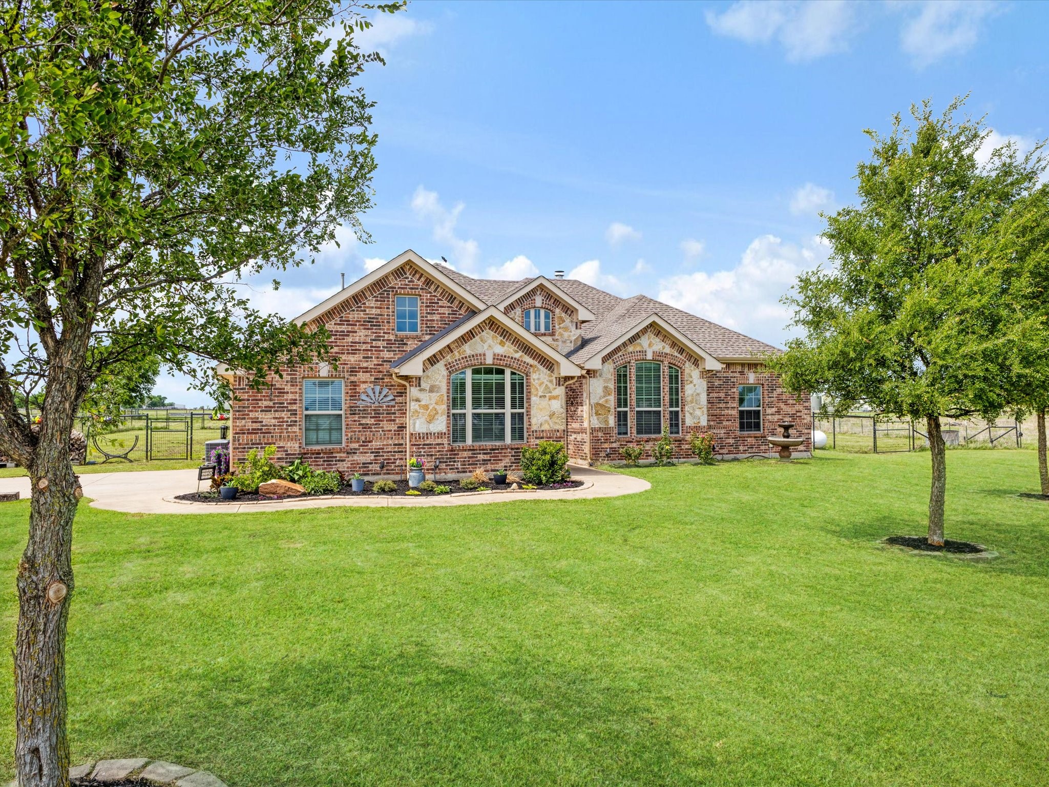 111 Petes Court Ponder TX 76259