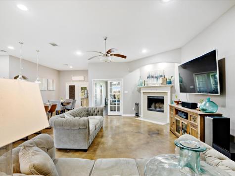 111 Petes Court Ponder TX 76259