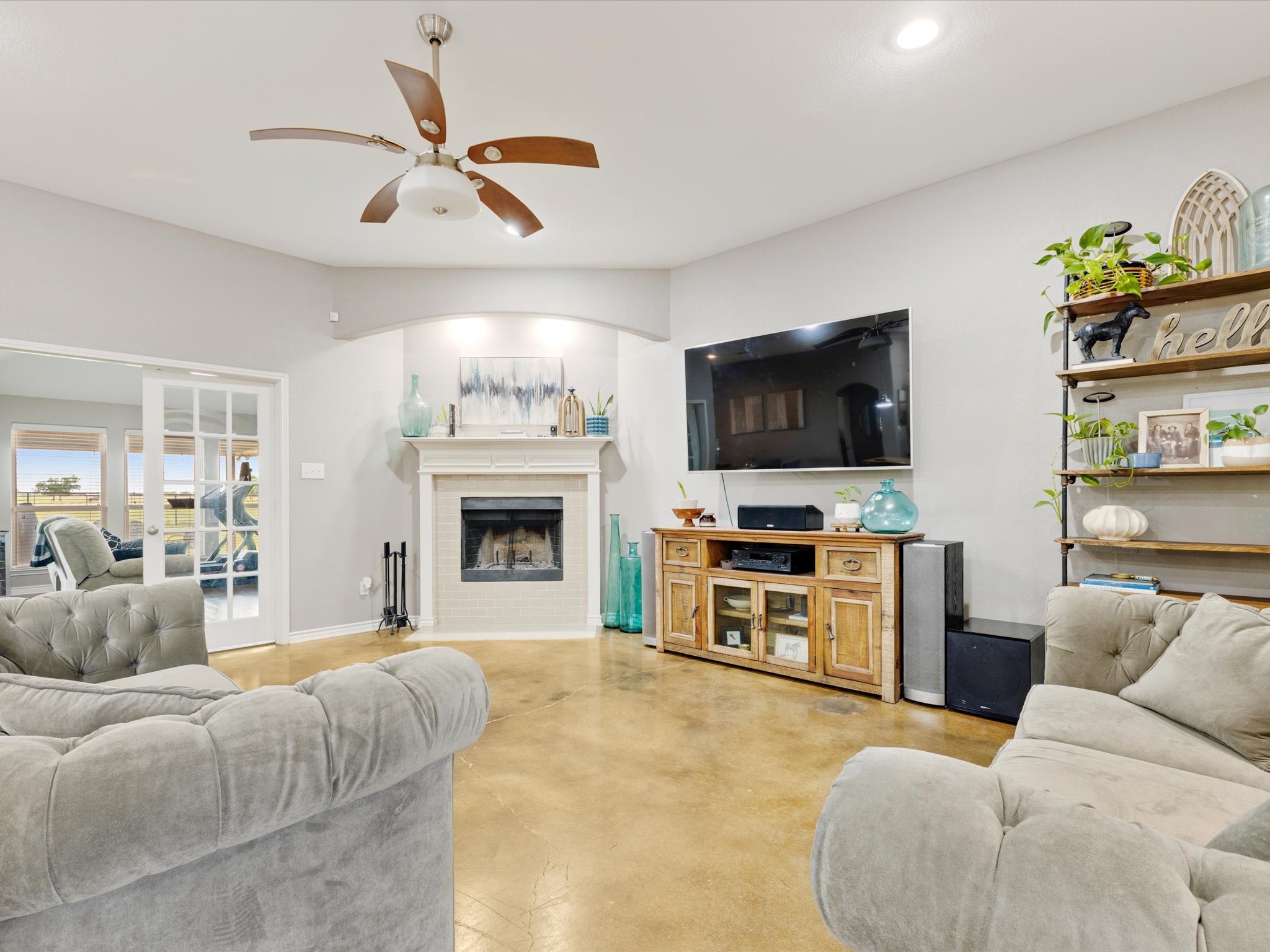 111 Petes Court Ponder TX 76259