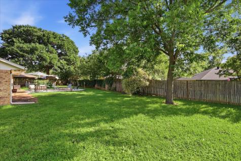 1003 Almond Court Mansfield TX 76063