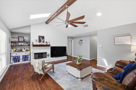 1003 Almond Court Mansfield TX 76063