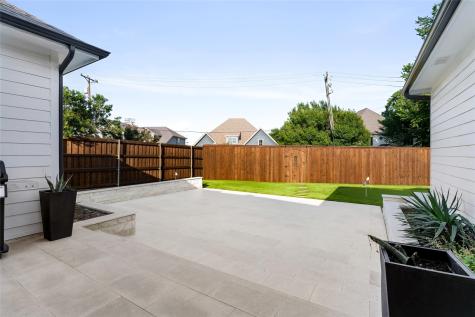 520 Dooley Court Grapevine TX 76051