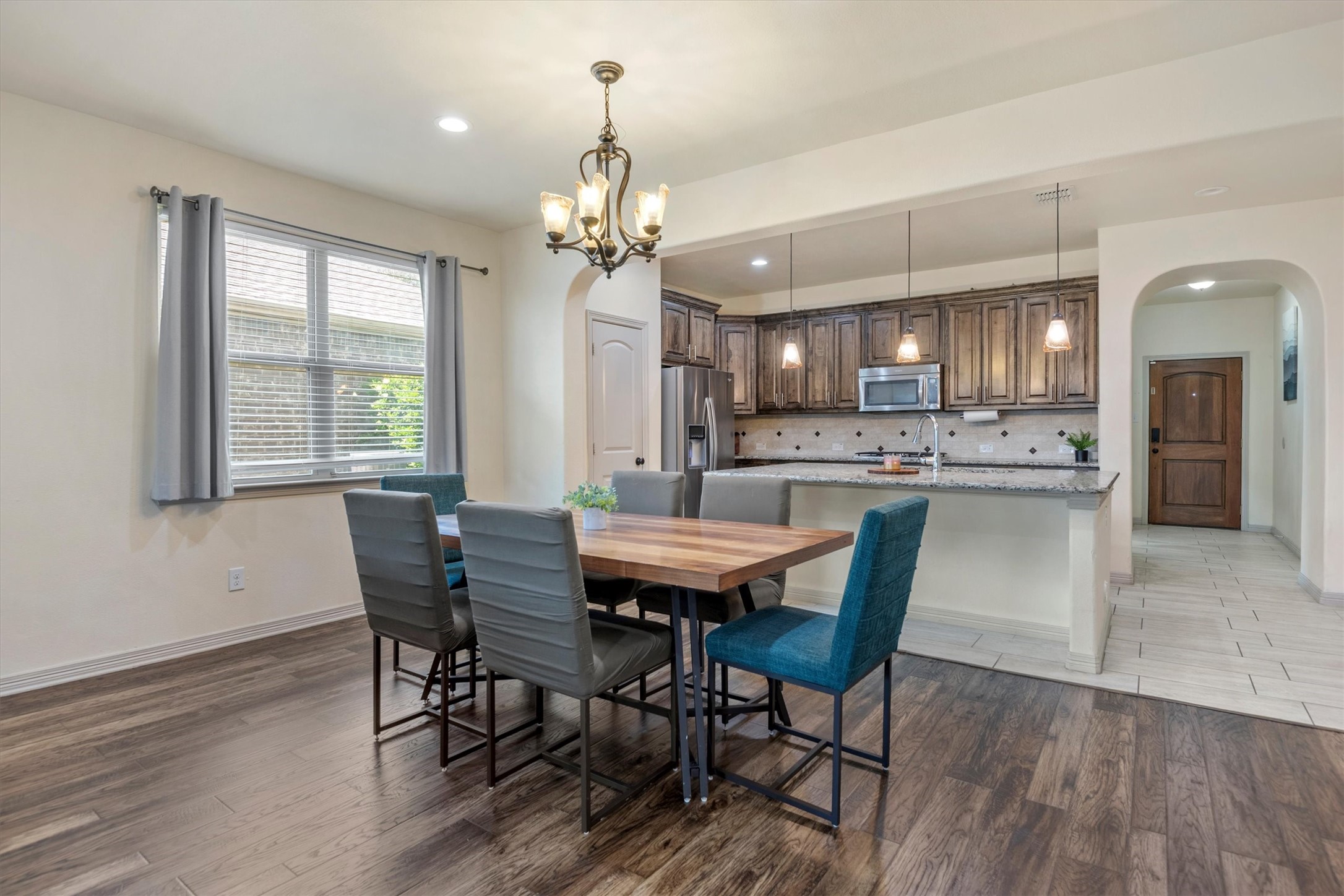 9257 Water Oak Drive Arlington TX 76002