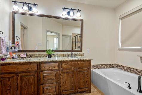 9257 Water Oak Drive Arlington TX 76002