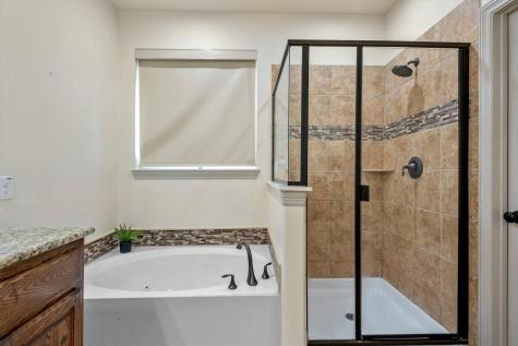 9257 Water Oak Drive Arlington TX 76002