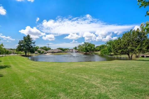 9257 Water Oak Drive Arlington TX 76002