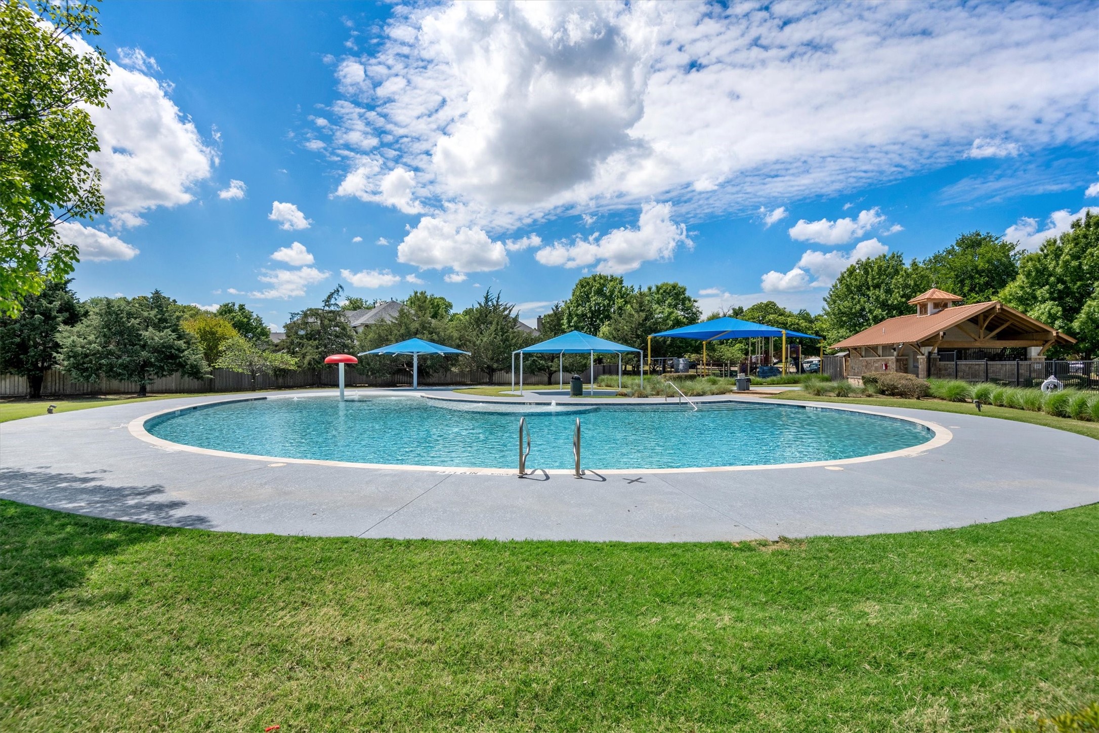 9257 Water Oak Drive Arlington TX 76002