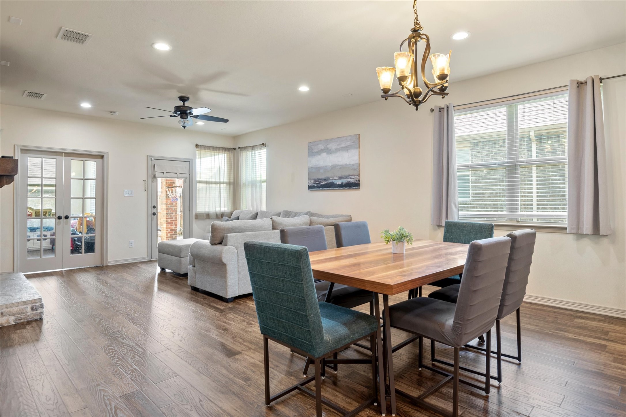 9257 Water Oak Drive Arlington TX 76002