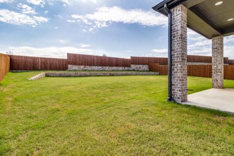 503 N Eagle Point Road Van Alstyne TX 75495
