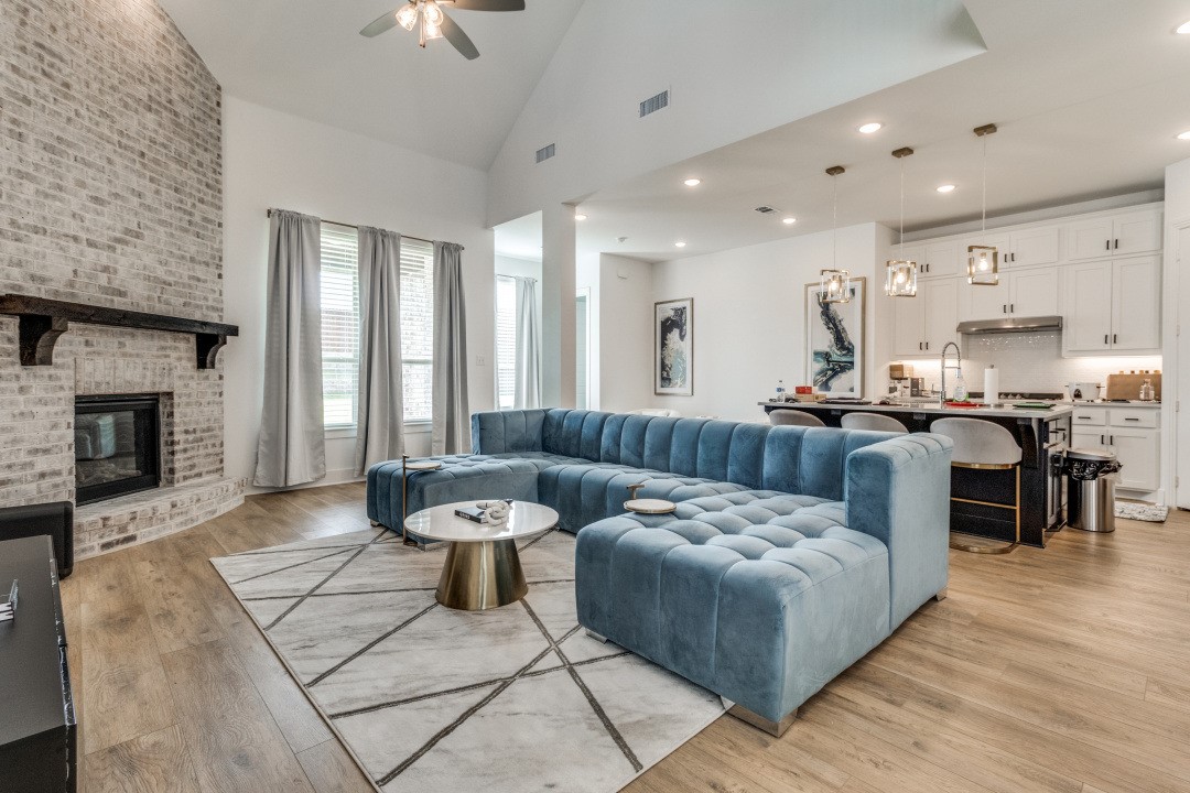 503 N Eagle Point Road Van Alstyne TX 75495