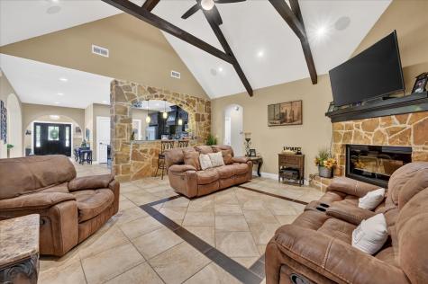 5833 Wall Avenue Haltom City TX 76117