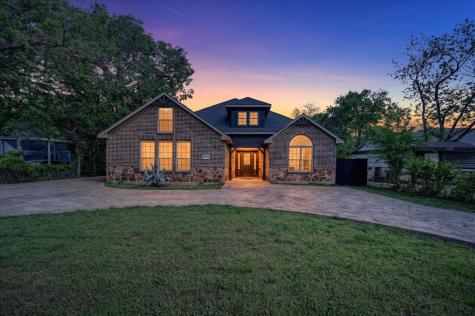 5833 Wall Avenue Haltom City TX 76117