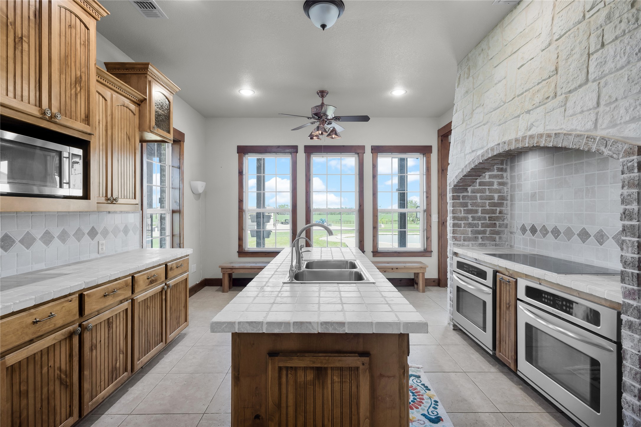 12491 Madison Lane Justin TX 76247