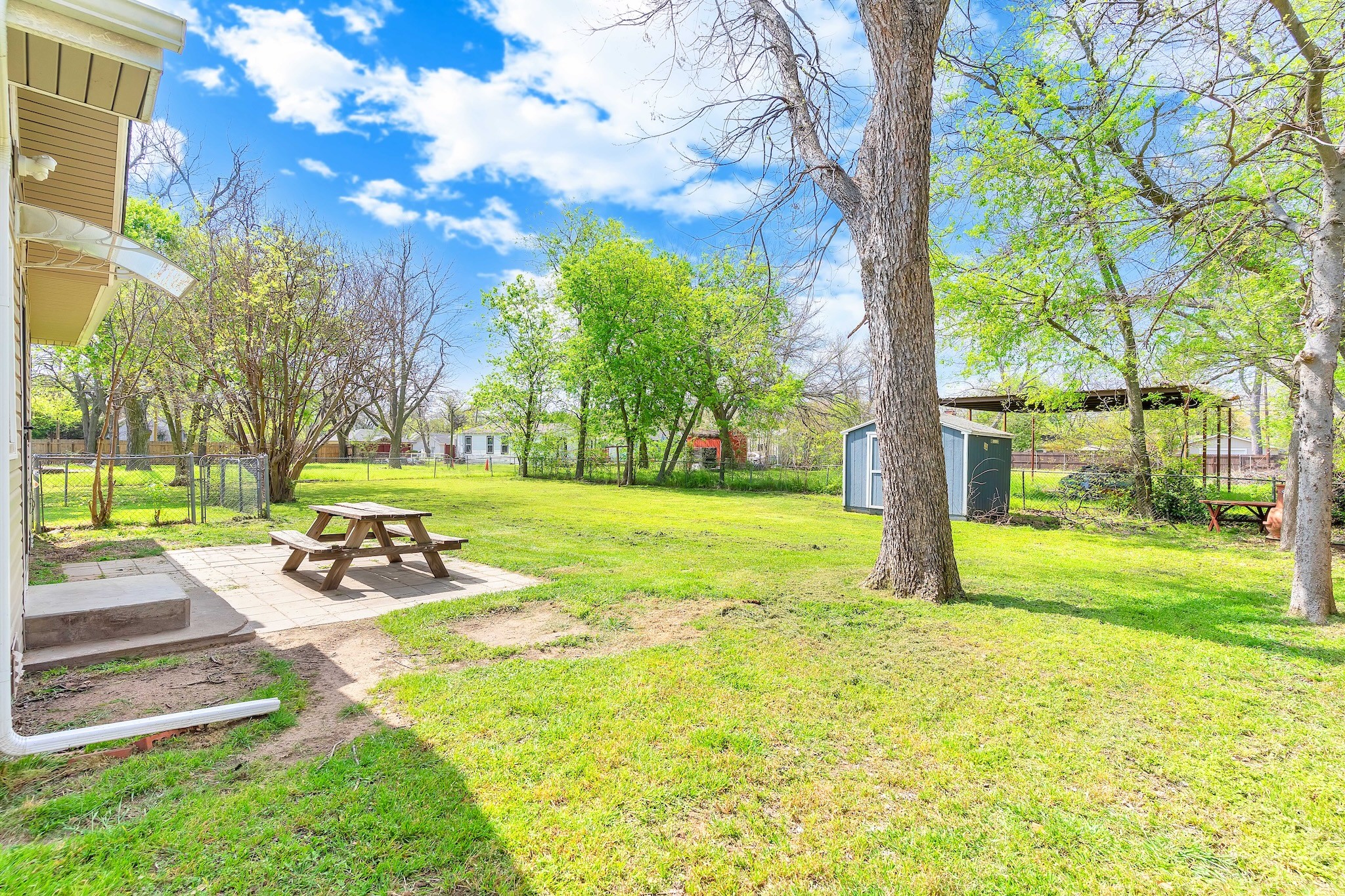 914 Prairie Avenue Cleburne TX 76033