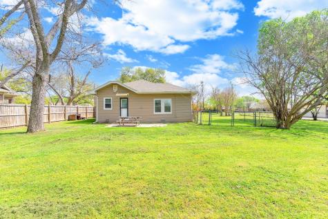 914 Prairie Avenue Cleburne TX 76033
