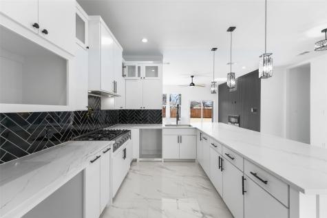 4107 Vineyard Drive Dallas TX 75212