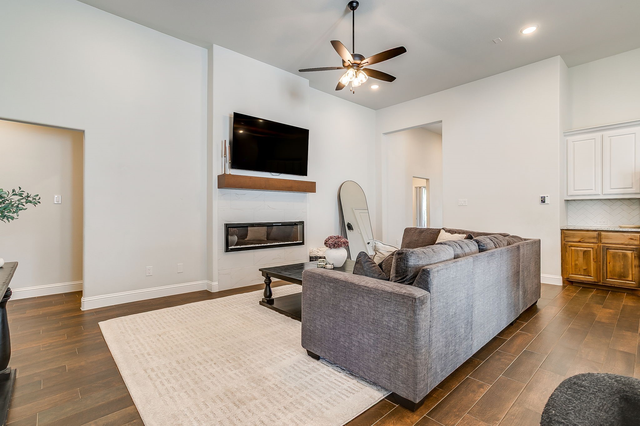 9932 Chaparral Pass Fort Worth TX 76126