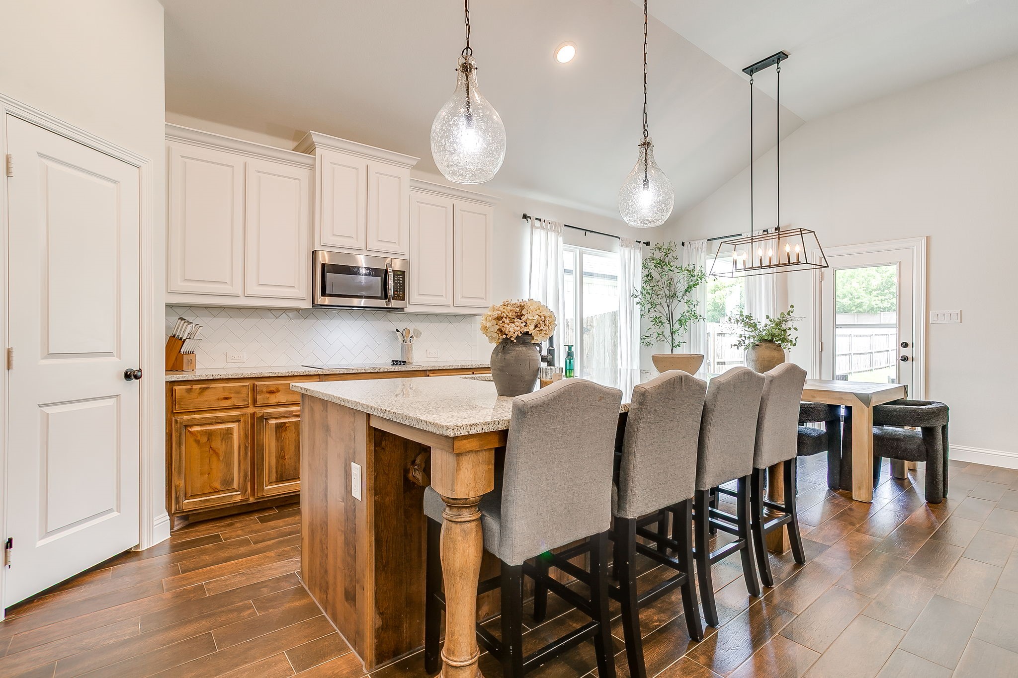 9932 Chaparral Pass Fort Worth TX 76126