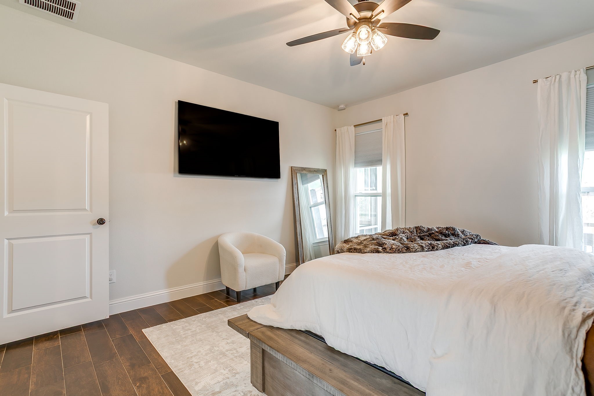 9932 Chaparral Pass Fort Worth TX 76126