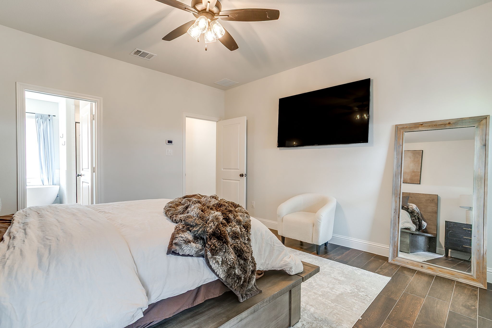 9932 Chaparral Pass Fort Worth TX 76126