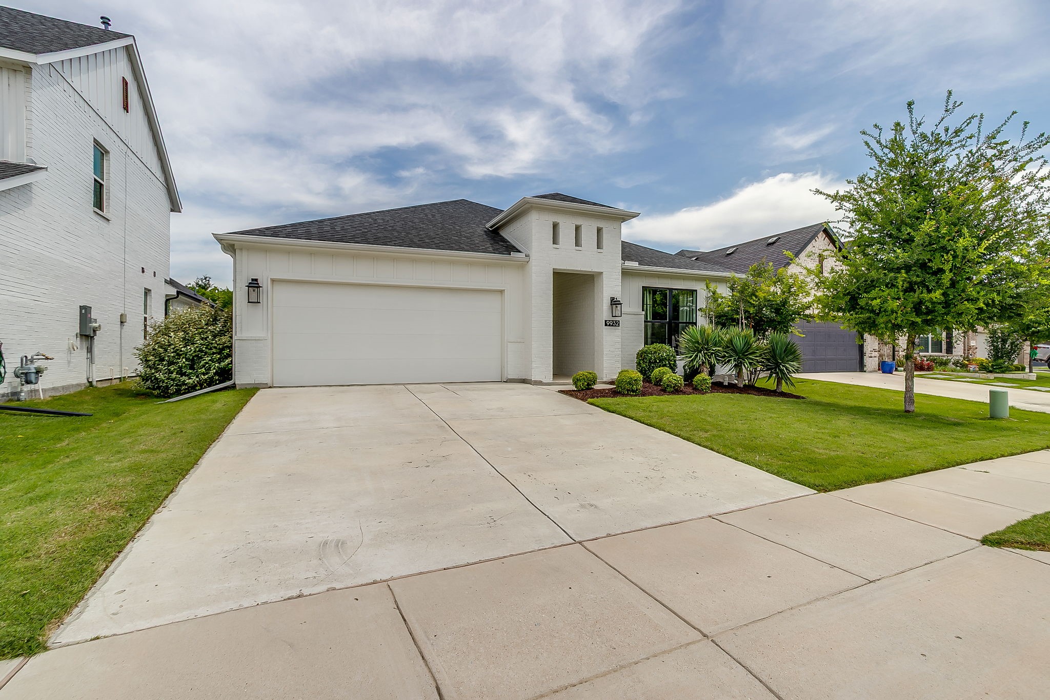 9932 Chaparral Pass Fort Worth TX 76126