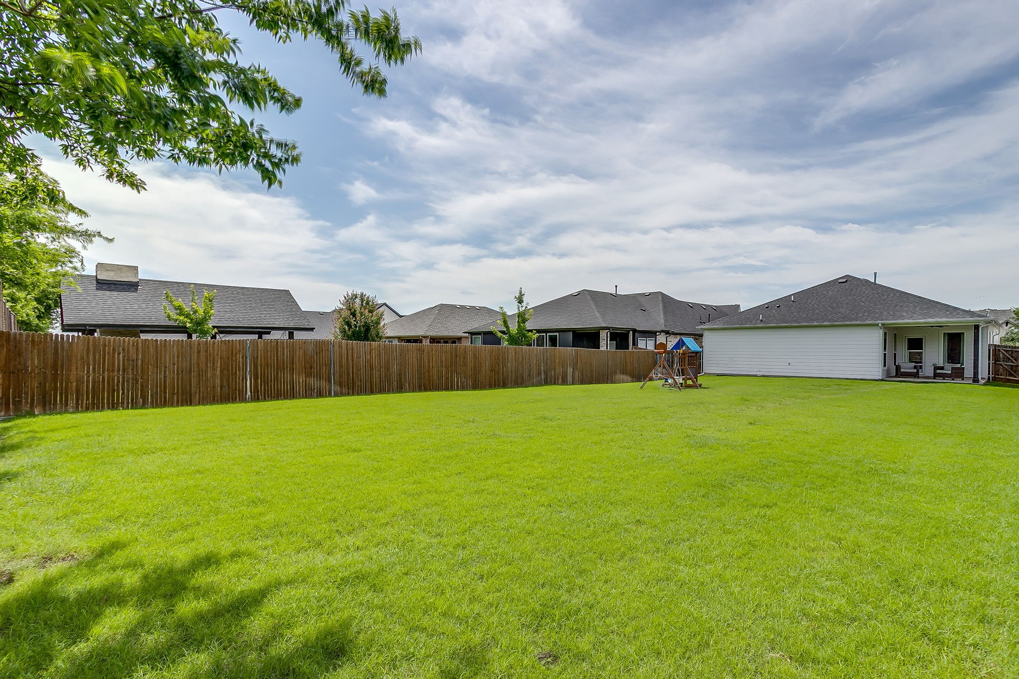 9932 Chaparral Pass Fort Worth TX 76126