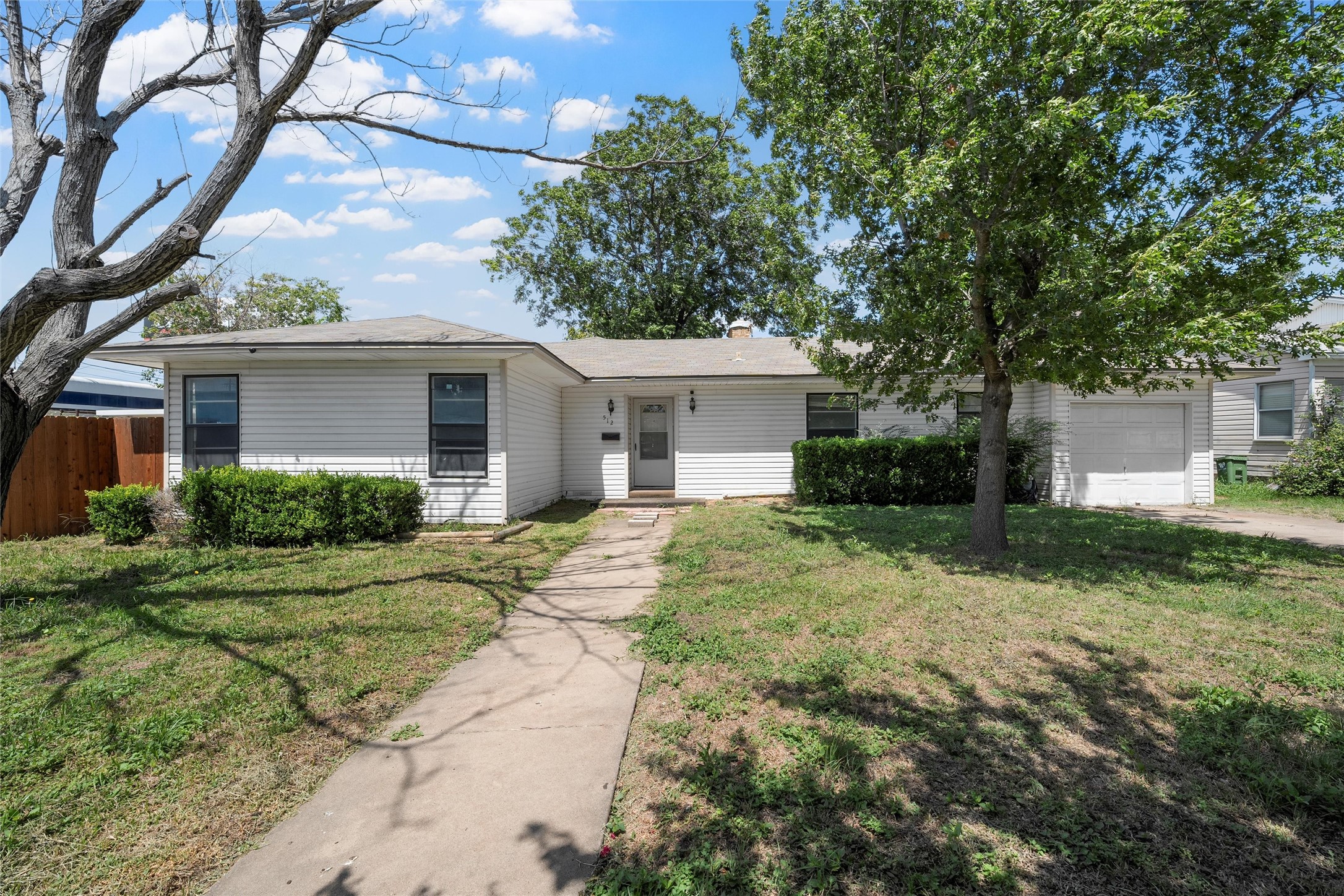 512 Camp Drive Waco TX 76710