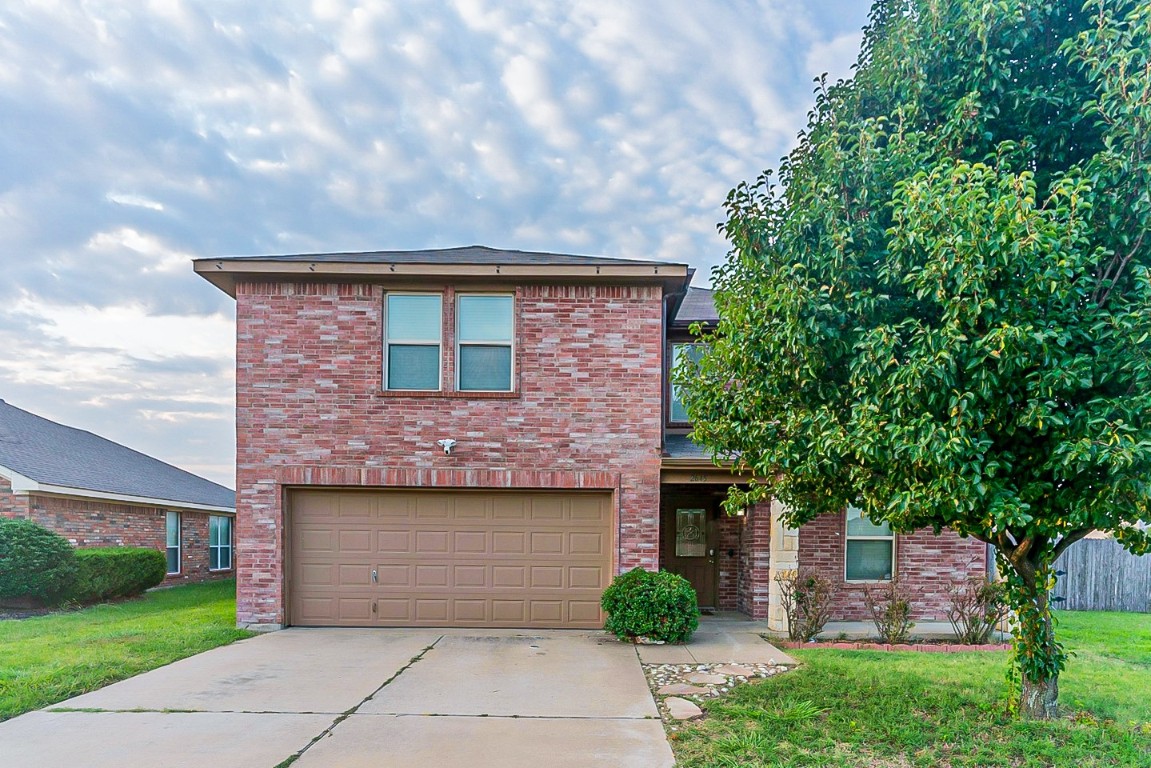 2645 Cherry Hills Lane Burleson TX 76028