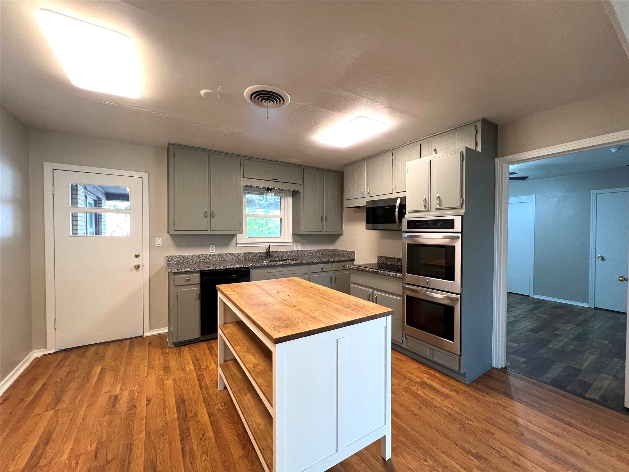 5716 N Wells Circle Westworth Village TX 76114