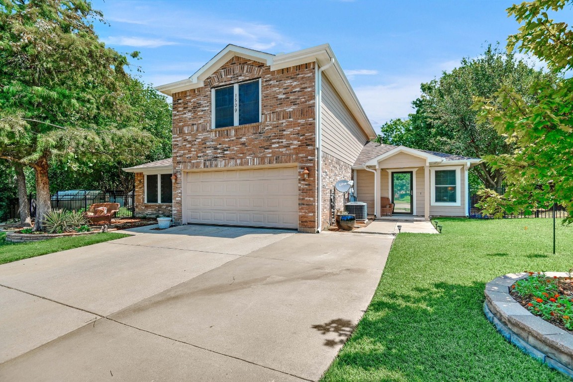 1509 Timberline Court Sherman TX 75092