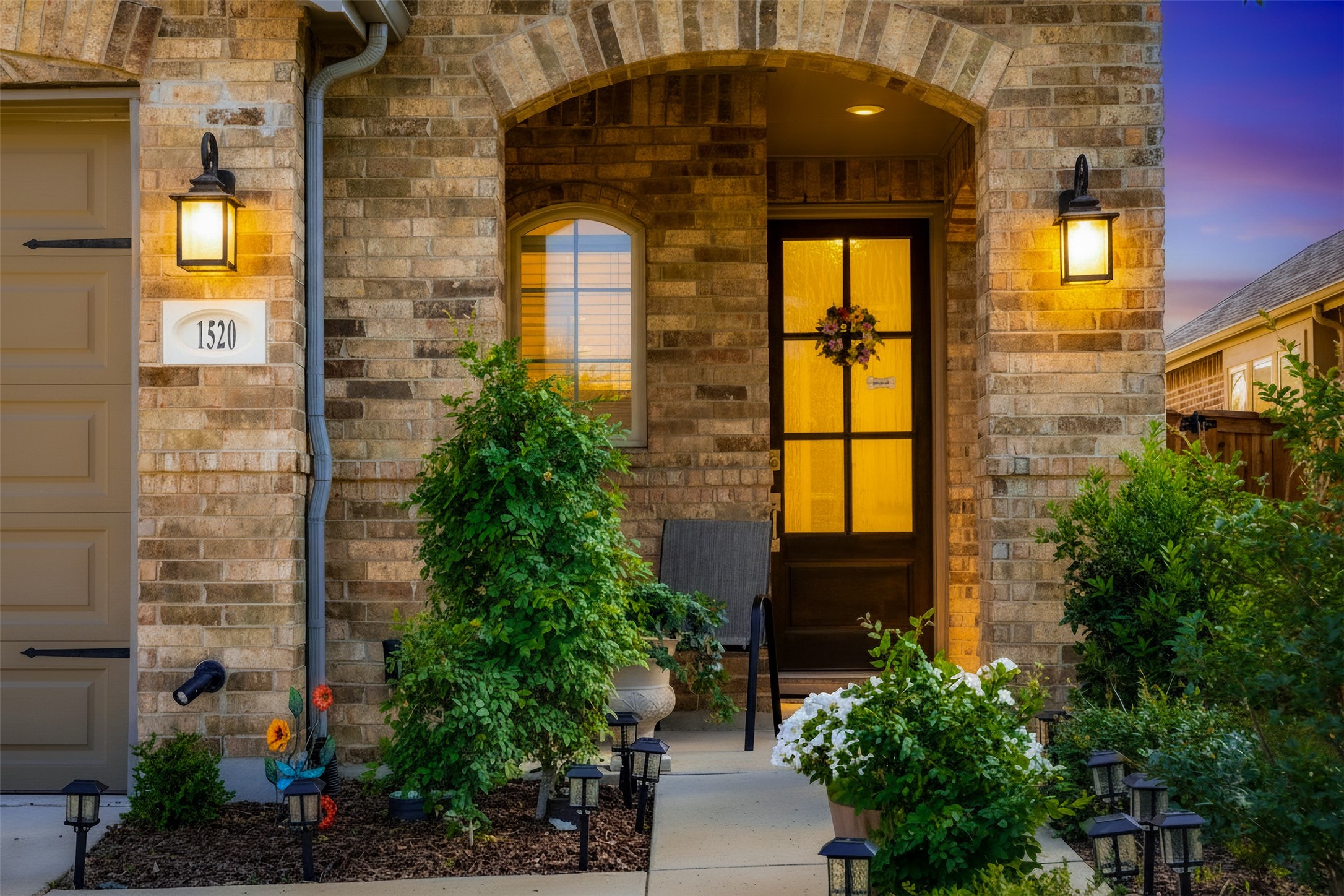 1520 Gelding Drive Aubrey TX 76227