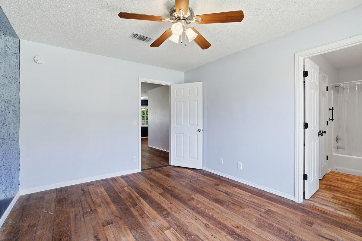 1974 County Road 33900 Powderly TX 75473