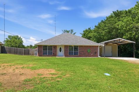 1974 County Road 33900 Powderly TX 75473