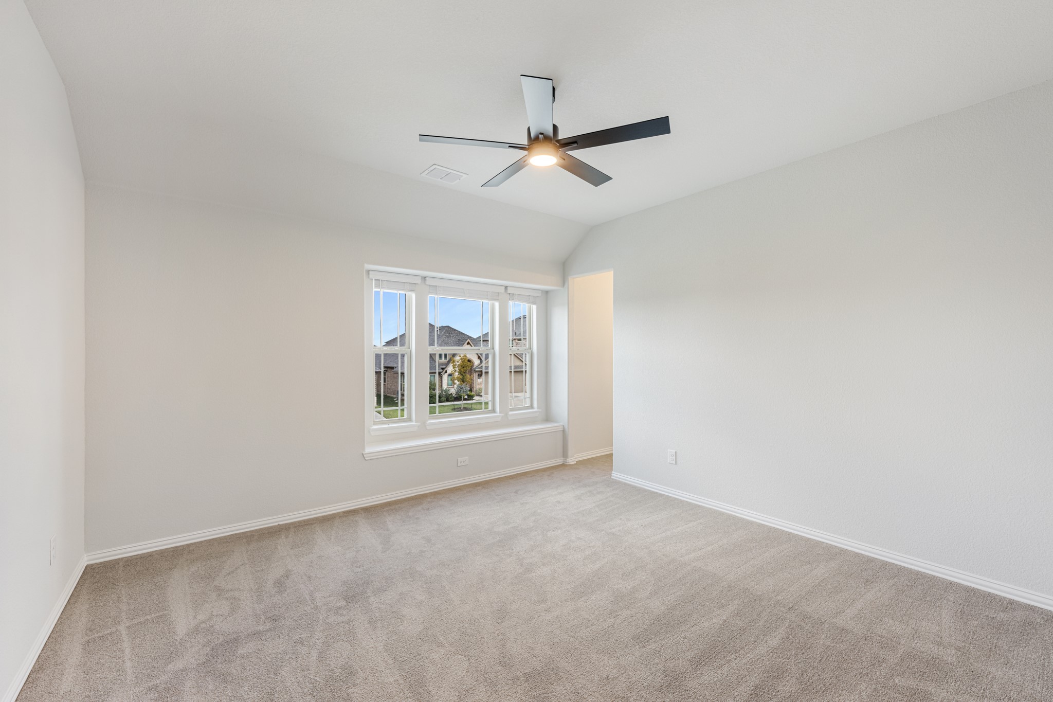 1028 Snowy Owl Drive Alvarado TX 76009