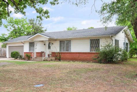 201 Hardy Avenue Corsicana TX 75110