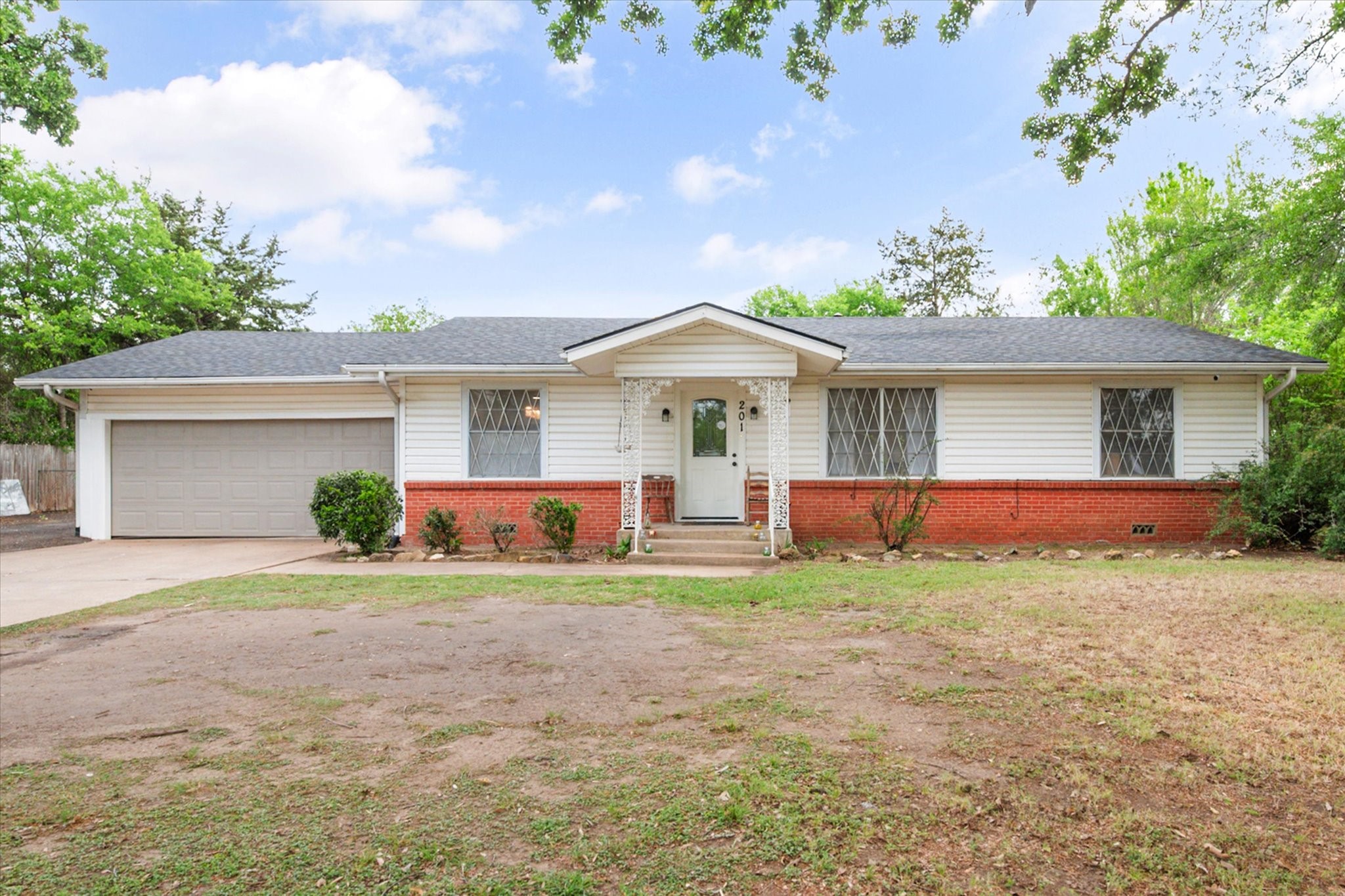 201 Hardy Avenue Corsicana TX 75110