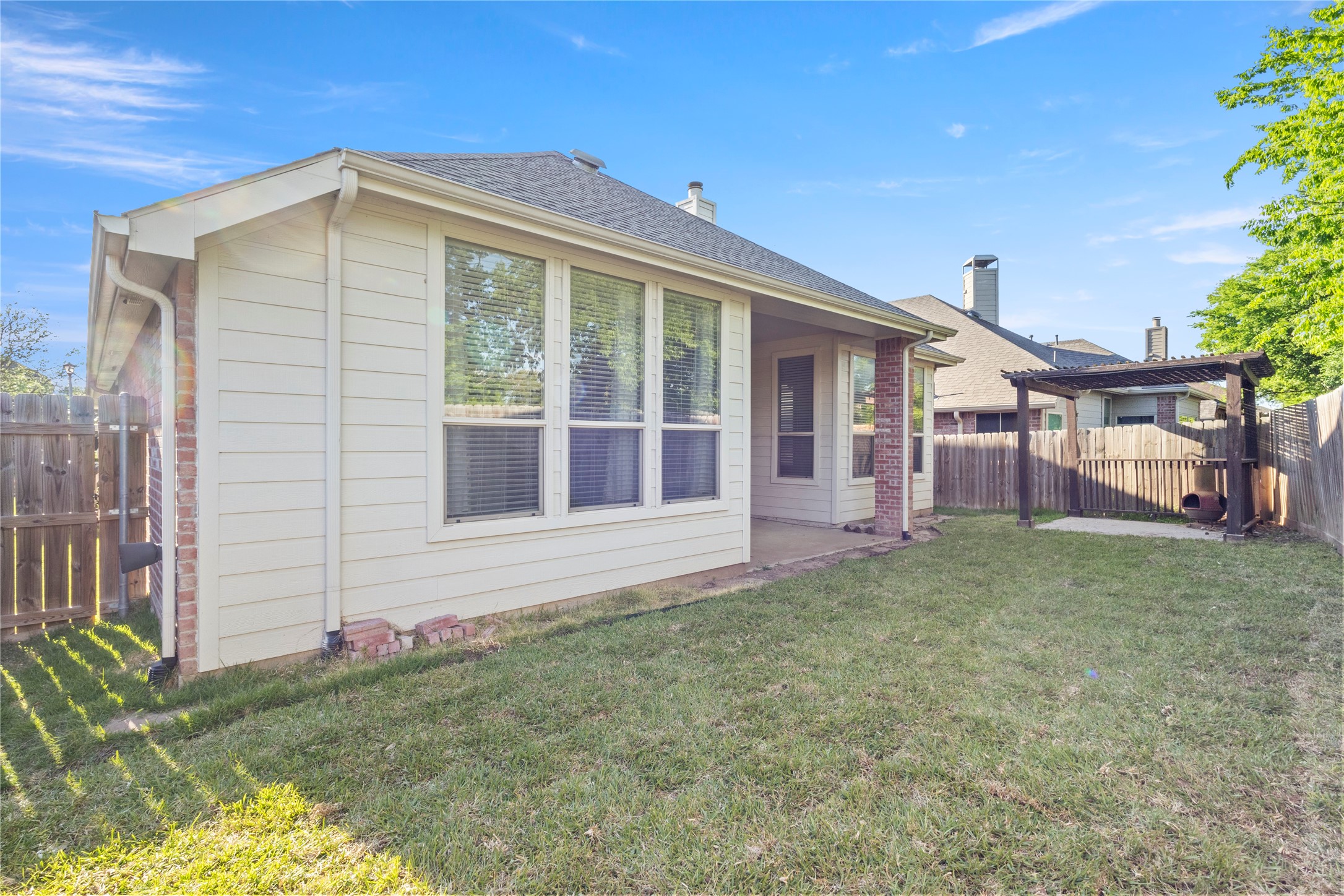 1931 Highland Oaks Drive Wylie TX 75098