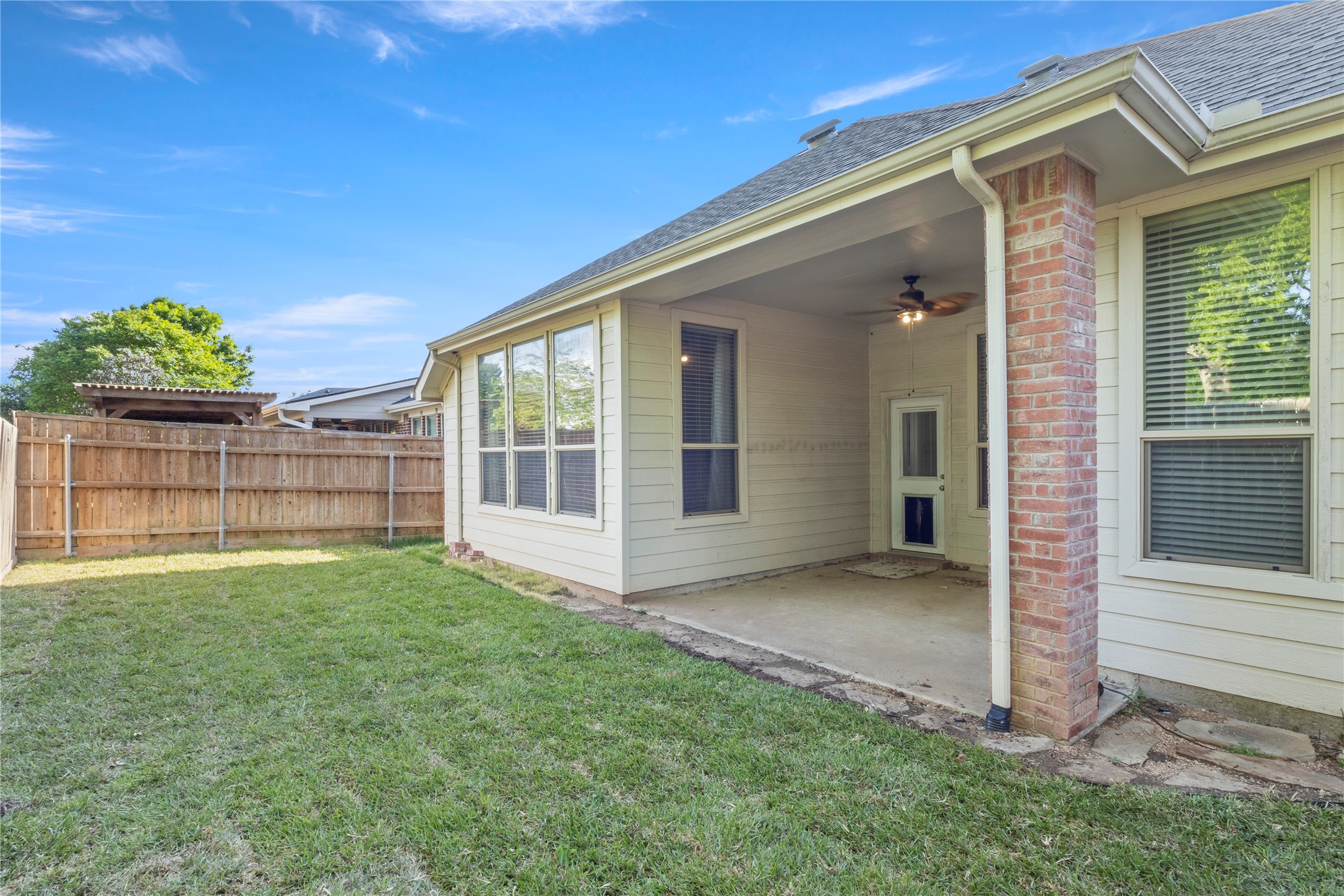 1931 Highland Oaks Drive Wylie TX 75098