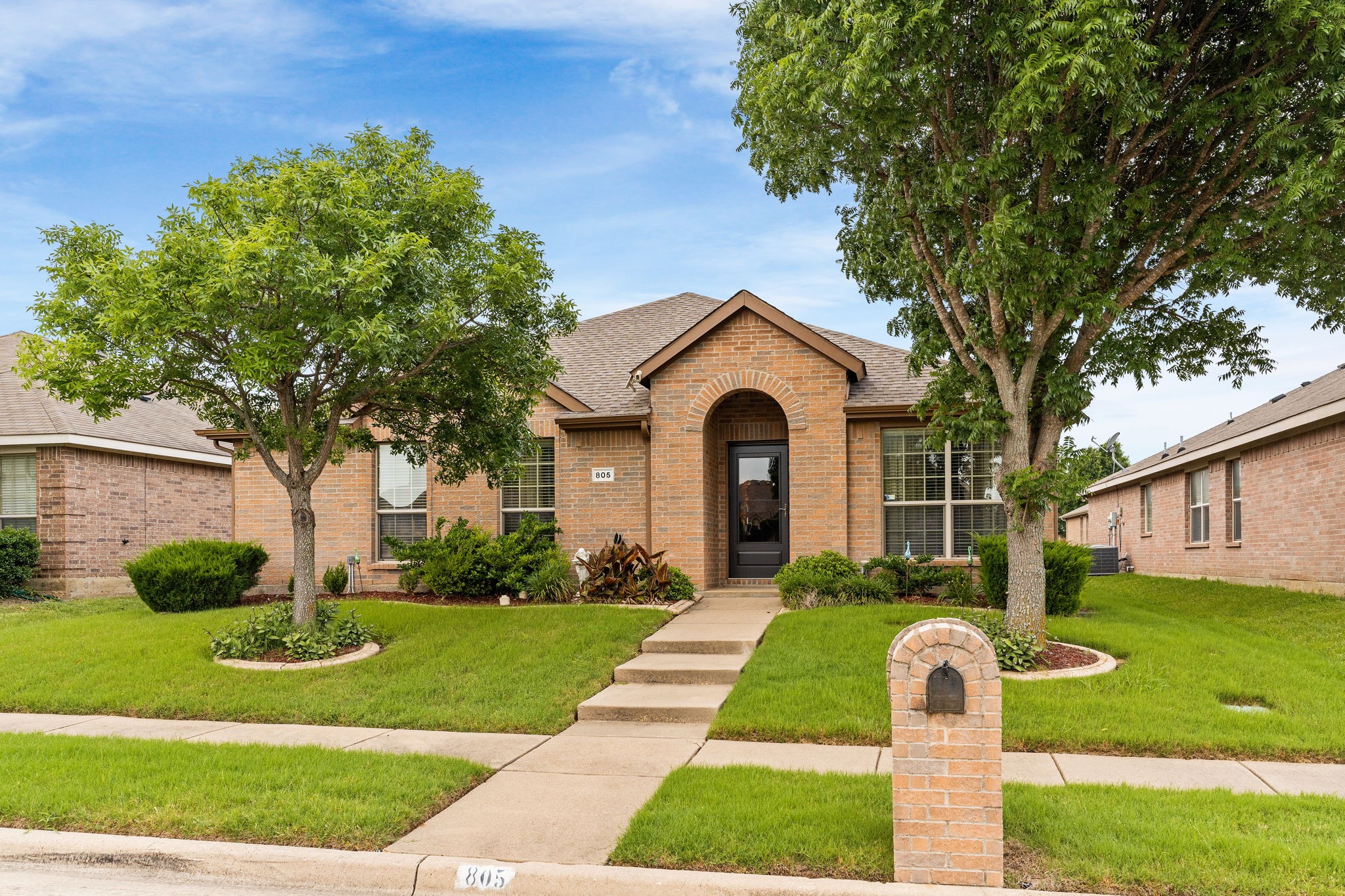 805 Canyon Place Desoto TX 75115