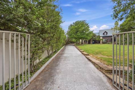 8304 Samora Court Fort Worth TX 76135