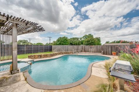 10931 Marsh Lane Dallas TX 75229