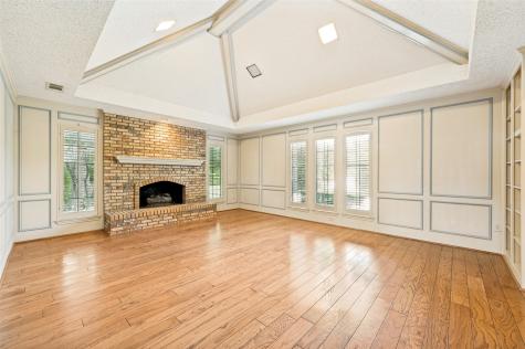 10931 Marsh Lane Dallas TX 75229