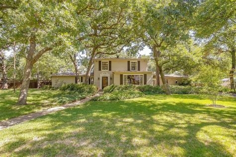 4221 Kenwood Court Fort Worth TX 76103
