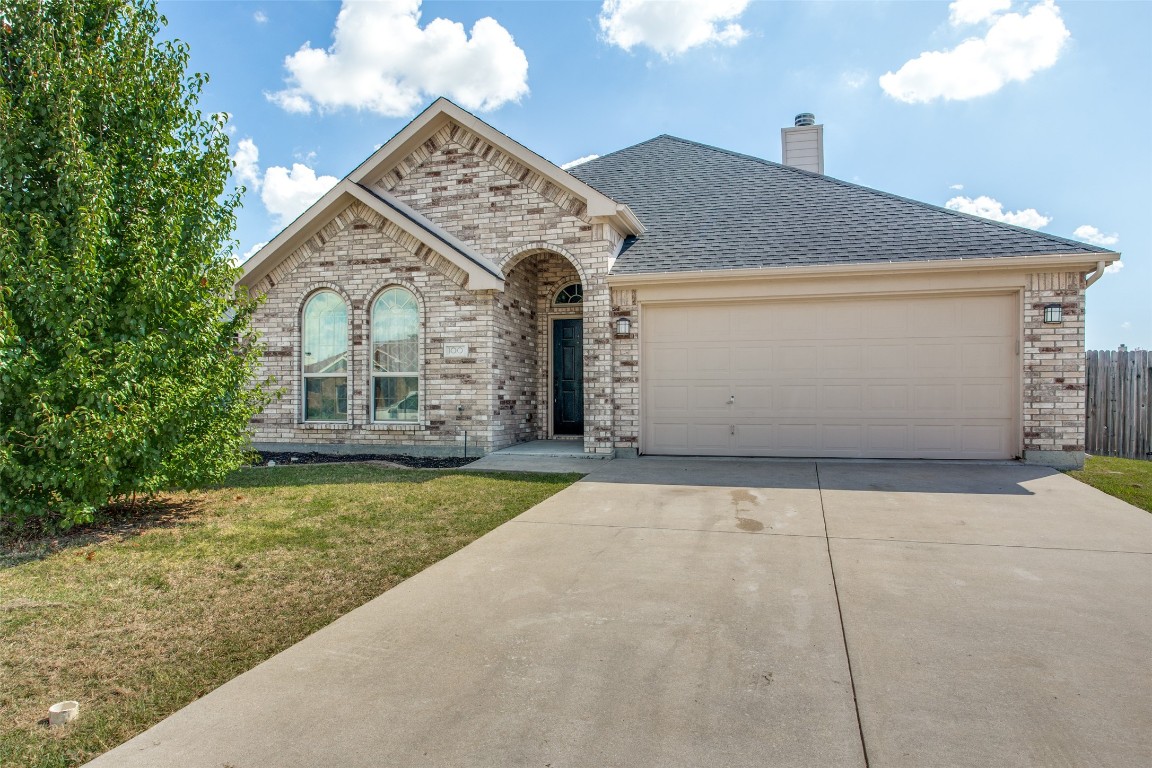 100 Pebble Creek Way Alvarado TX 76009